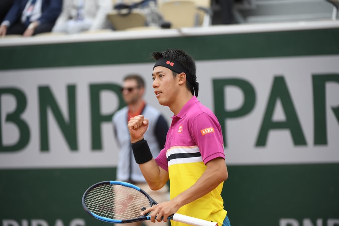 费德勒在中国队比赛中爆冷,出色防守引发热议的是谁 费德勒在中国队比赛中爆冷,出色防守引发热议的是谁